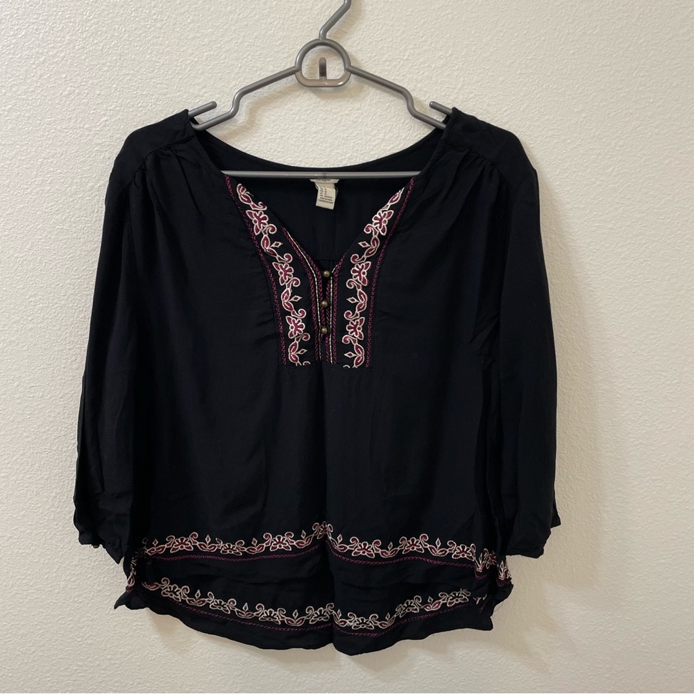 Forever 21 blouse black medium